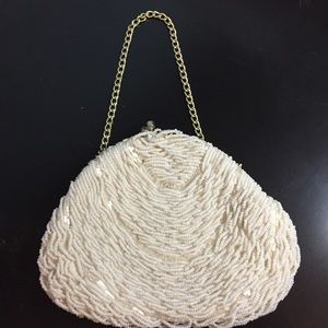 Vintage beaded evening bag.